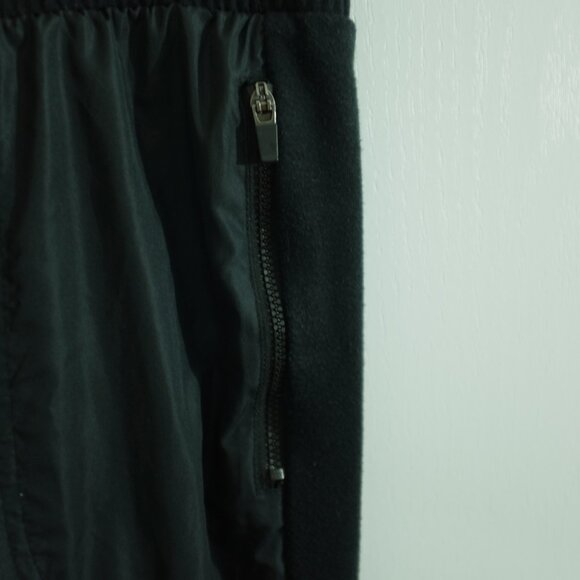 COPY - Fabletics Black Athletic Jogger Pants with Zippered Pockets and Elastic … - Picture 4 of 8